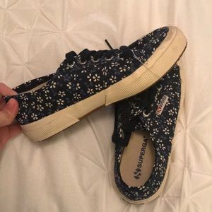 Flower pattern Supergas